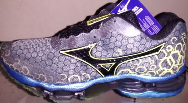 Tênis Mizuno Wave Prophecy 3